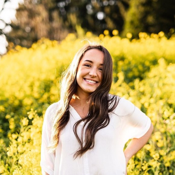 Meet your Posher, Natasha - Picture 1 of 1